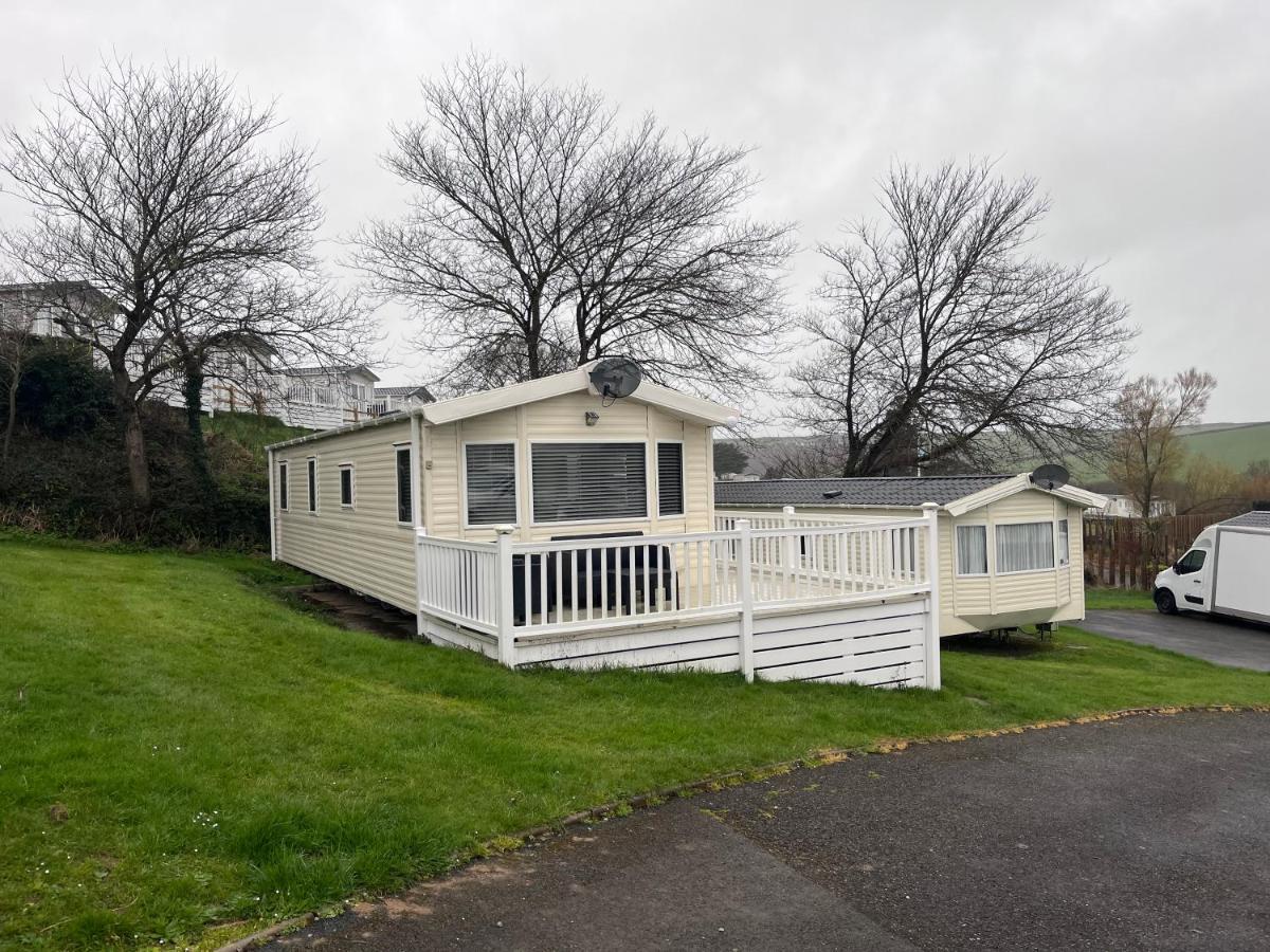 Take Me To The Beach At J&S Caravan Holidays Newquay Bay Resort Saint Columb Minor Exterior photo